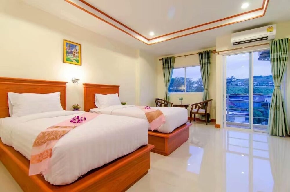 SUPERIOR, TWIN BEDS
