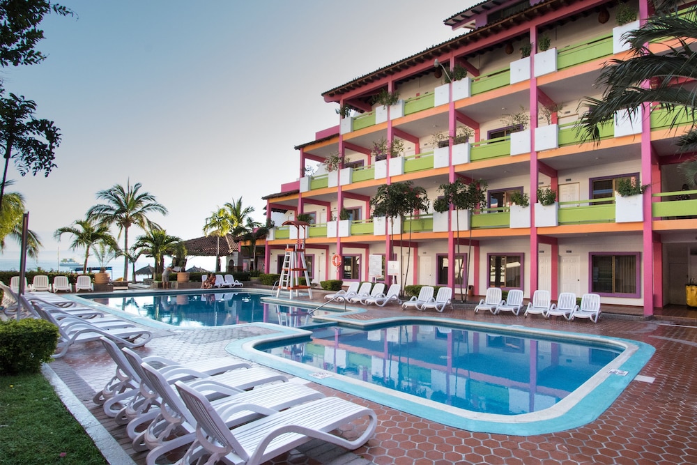 Decameron Los Cocos Guayabitos Ramada All Inclusive Resort 5/49