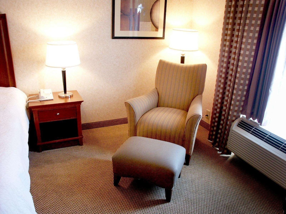 Hampton Inn Suites Richmond Virginia Center Va 45/67