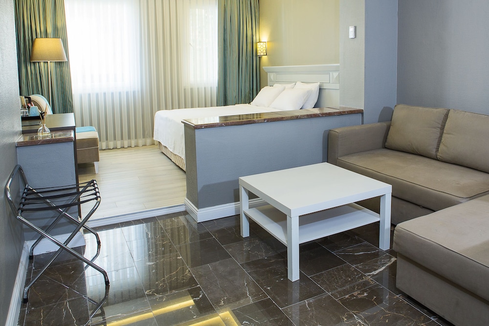 Semsan Hotel 49/66