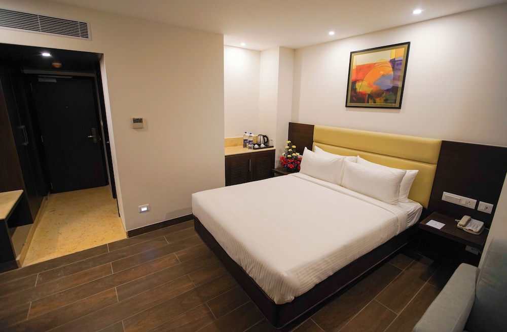 Jaag Hotel 12/50