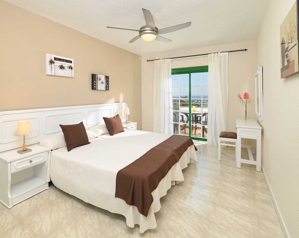 Regency Torviscas Apartments And Suites 16/63