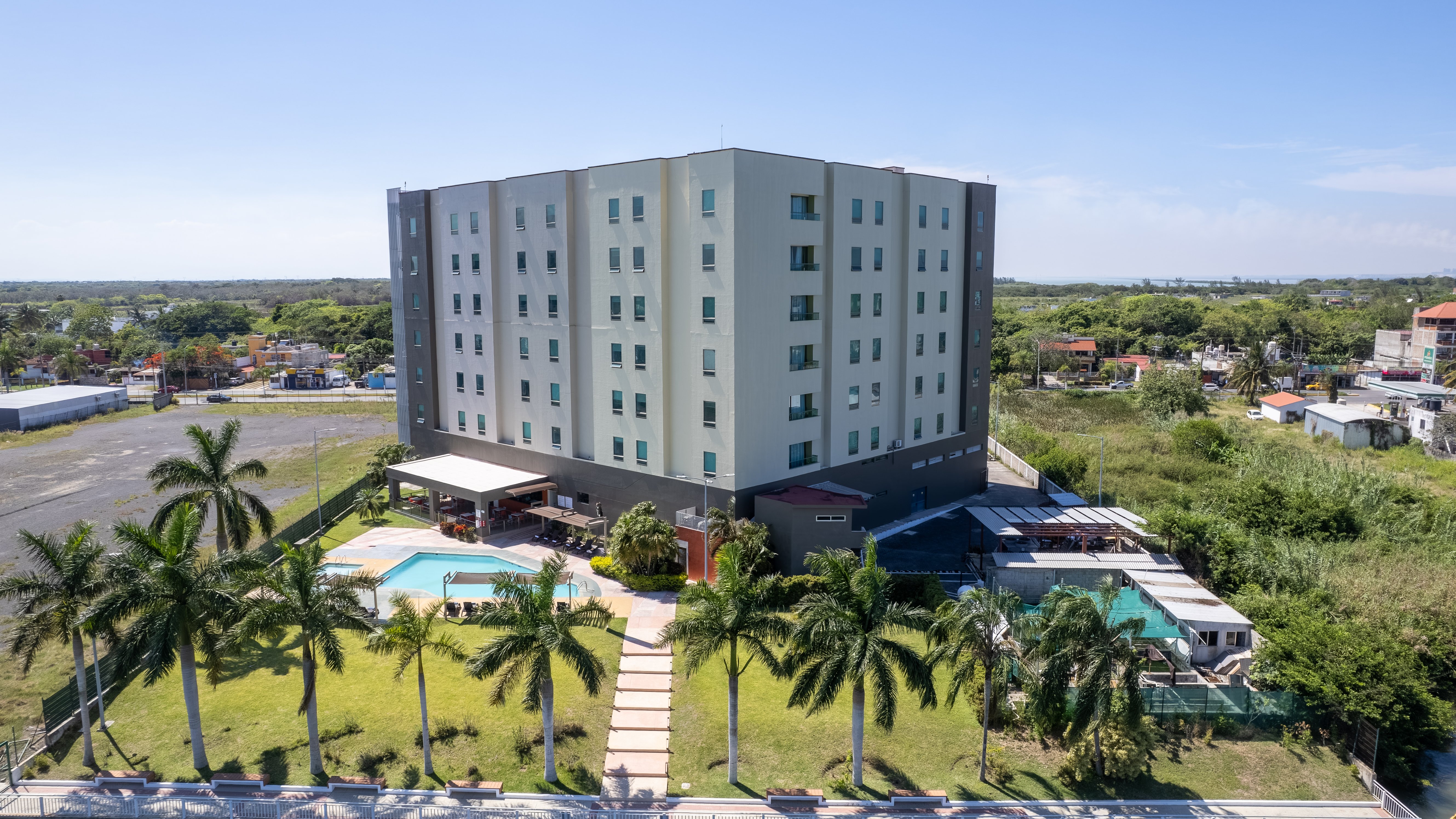 Holiday Inn Express Tuxpan 6/78