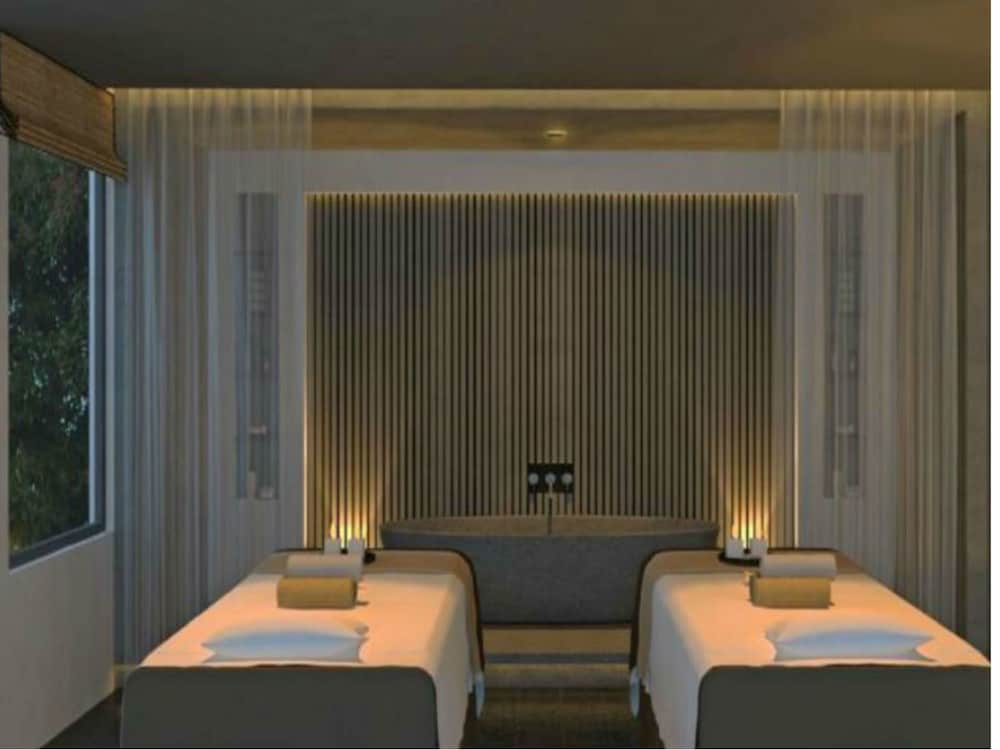 Solitaire Kamreuk Resort 67/75