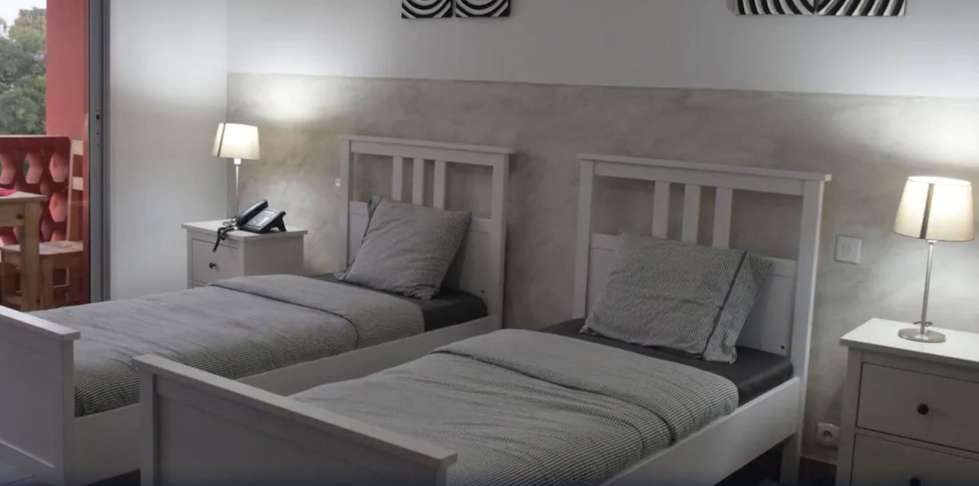 STANDARD, TWIN BEDS