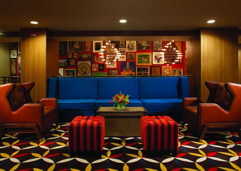 Lincoln Hotel 49/74