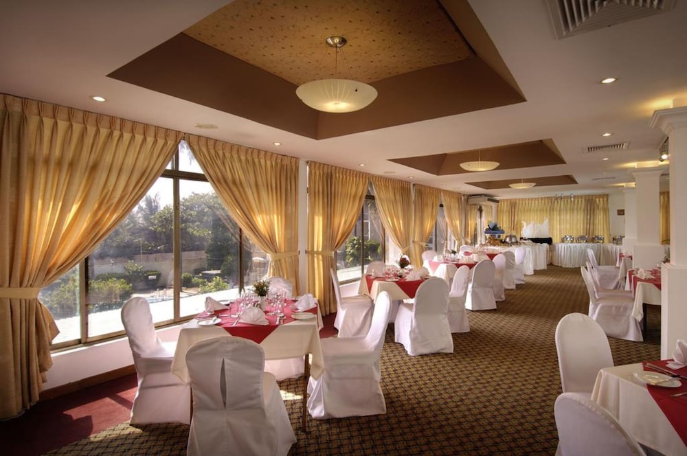 Berjaya Hotel Colombo 32/48