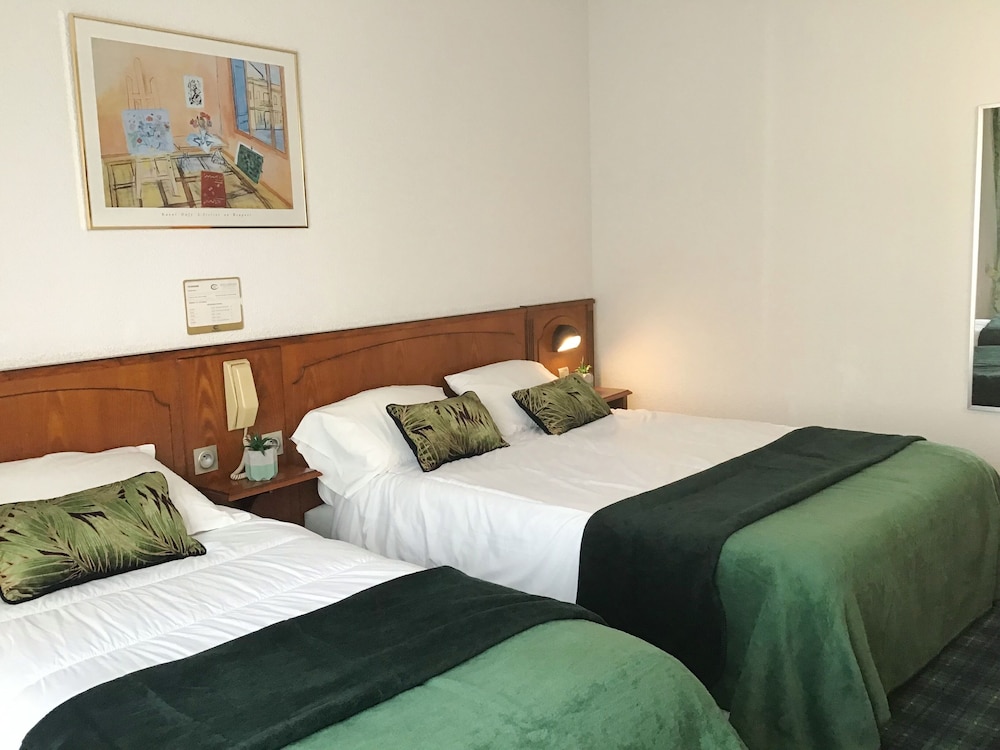 Hotel Christ Roi 20/64