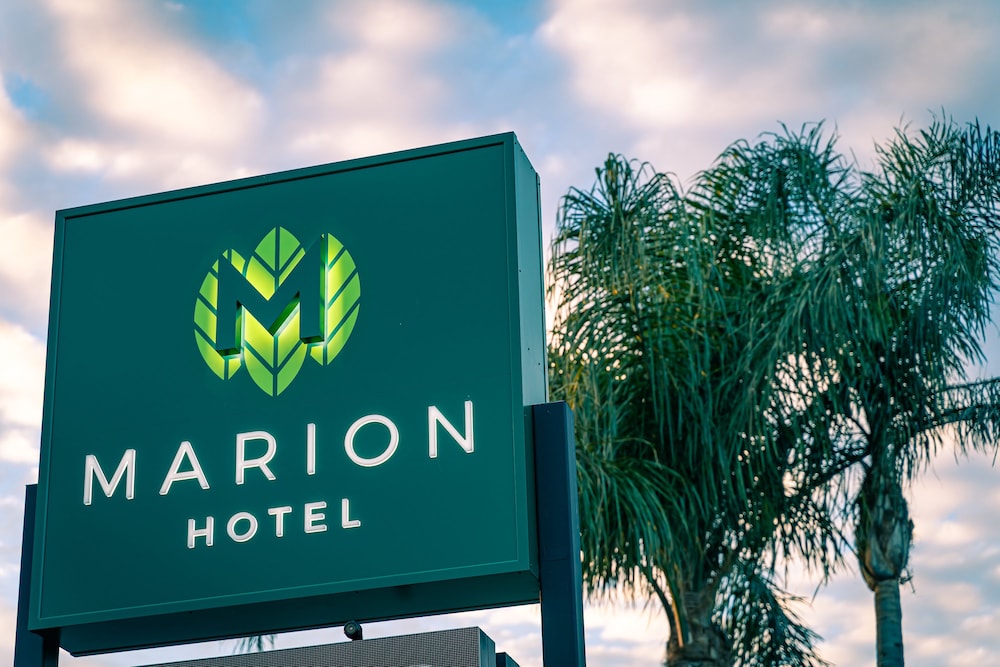 MARION HOTEL 8/70