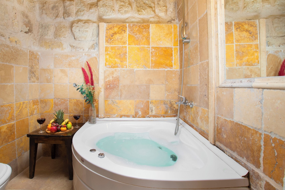 Garden Inn Cappadocia 35/70