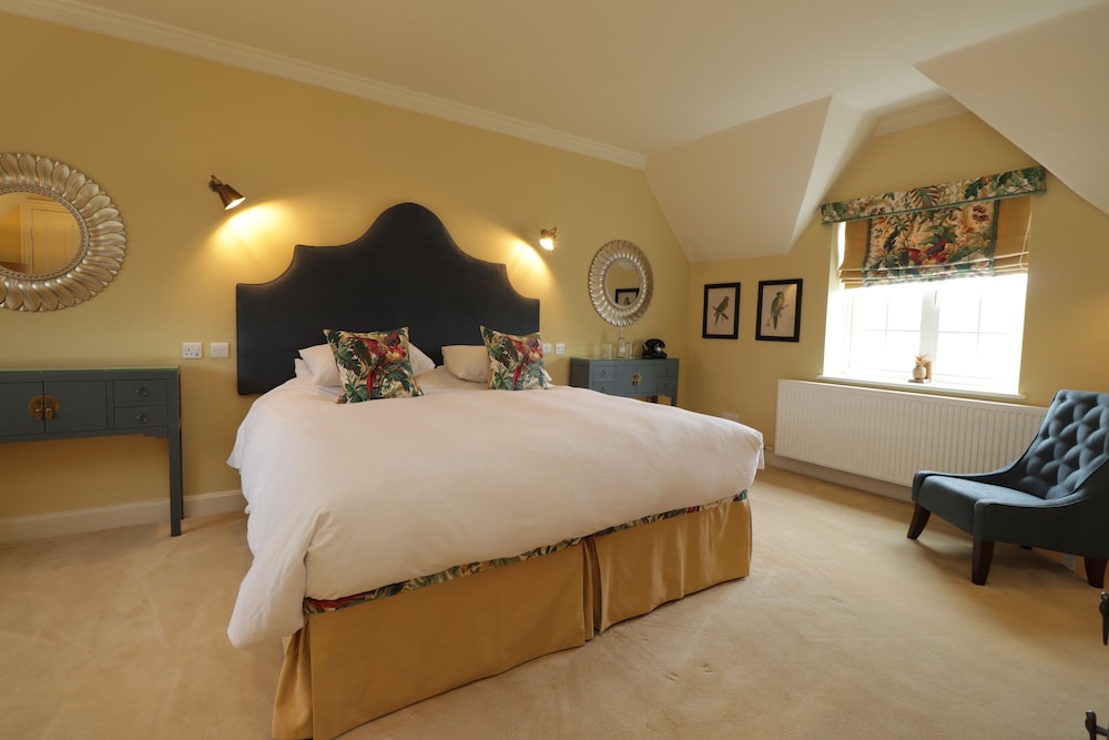 The Stable Courtyard Bedrooms At Leeds Castle 13/44