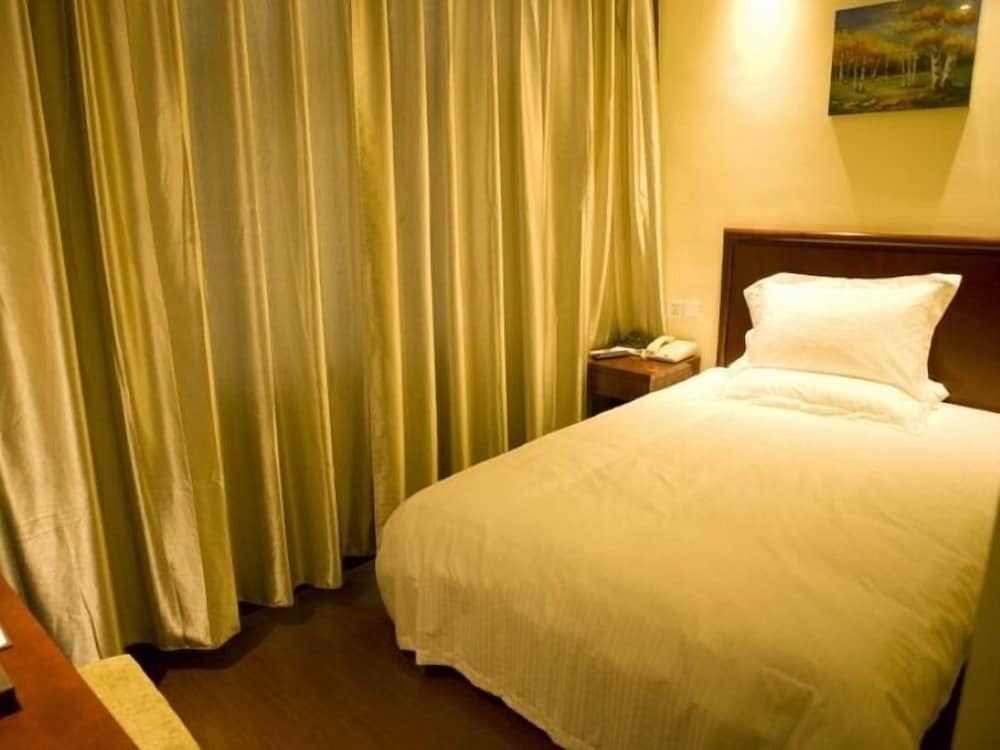 Greentree Inn Suzhou Taiping Town High-Speed North Station Express Hotel 16/31