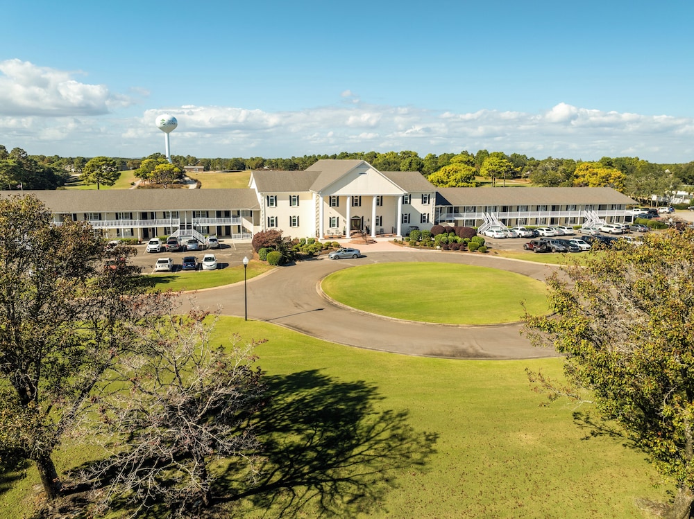 Beau Rivage Golf Resort 40/44