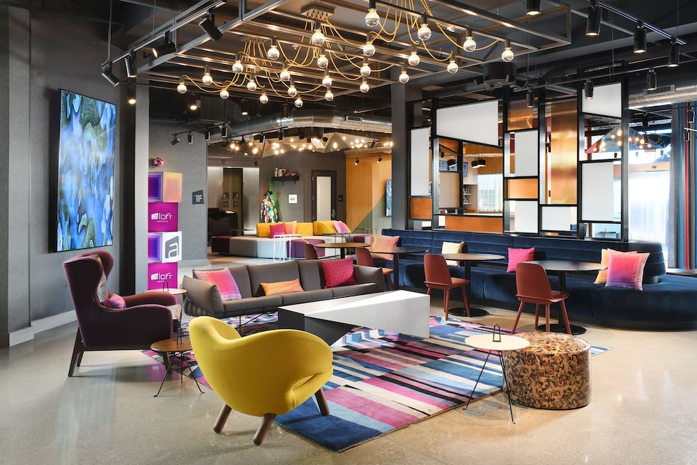 Aloft Dallas Euless 27/44