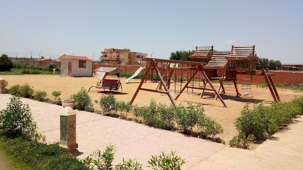 Helnan Auberge Fayoum 33/37