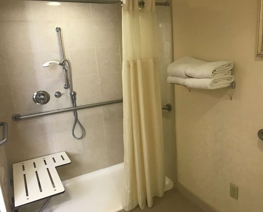 Hotel Woodcliff Lake 32/32