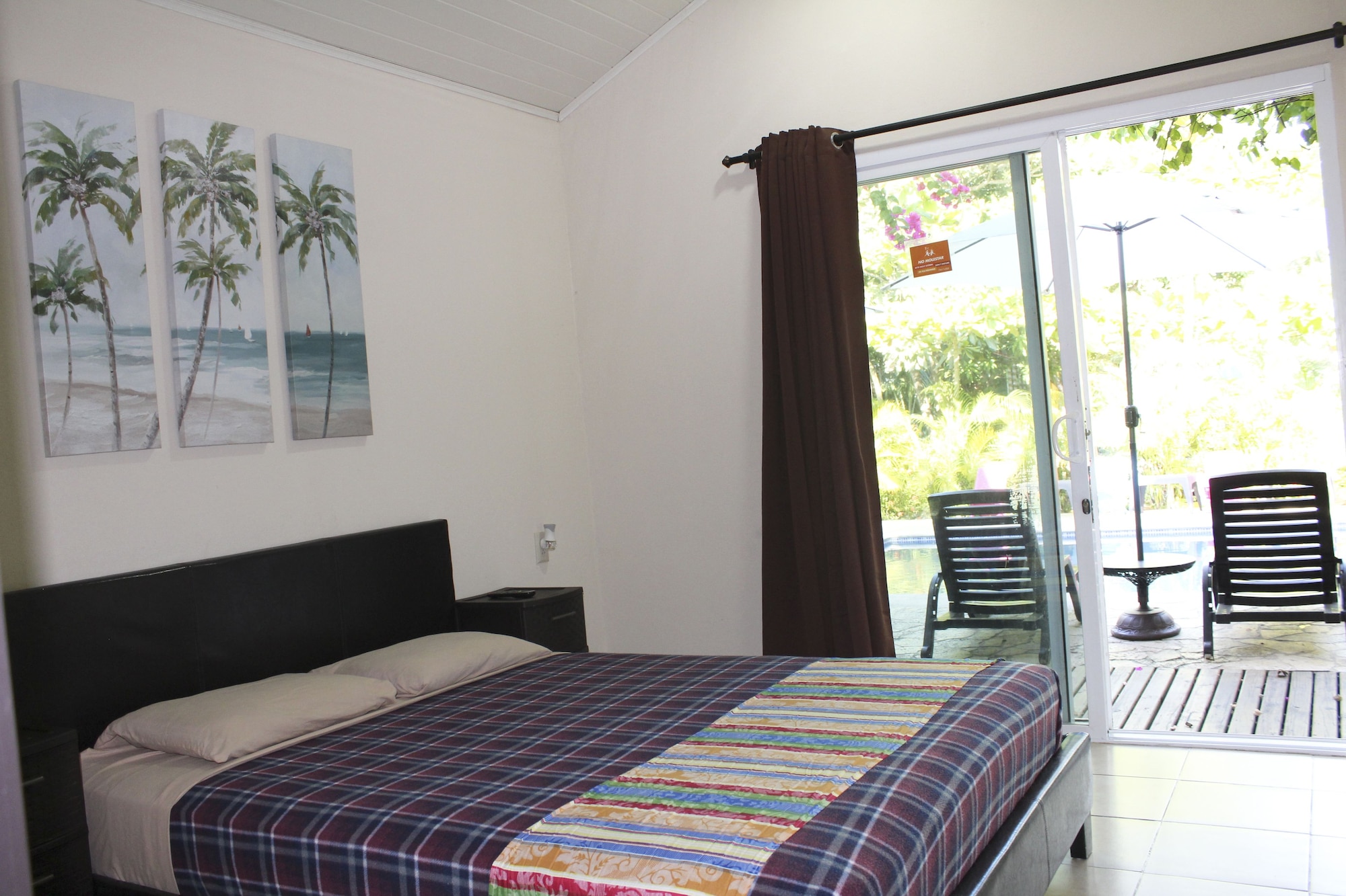 ROOM, DOUBLE BED, POOL SIDE