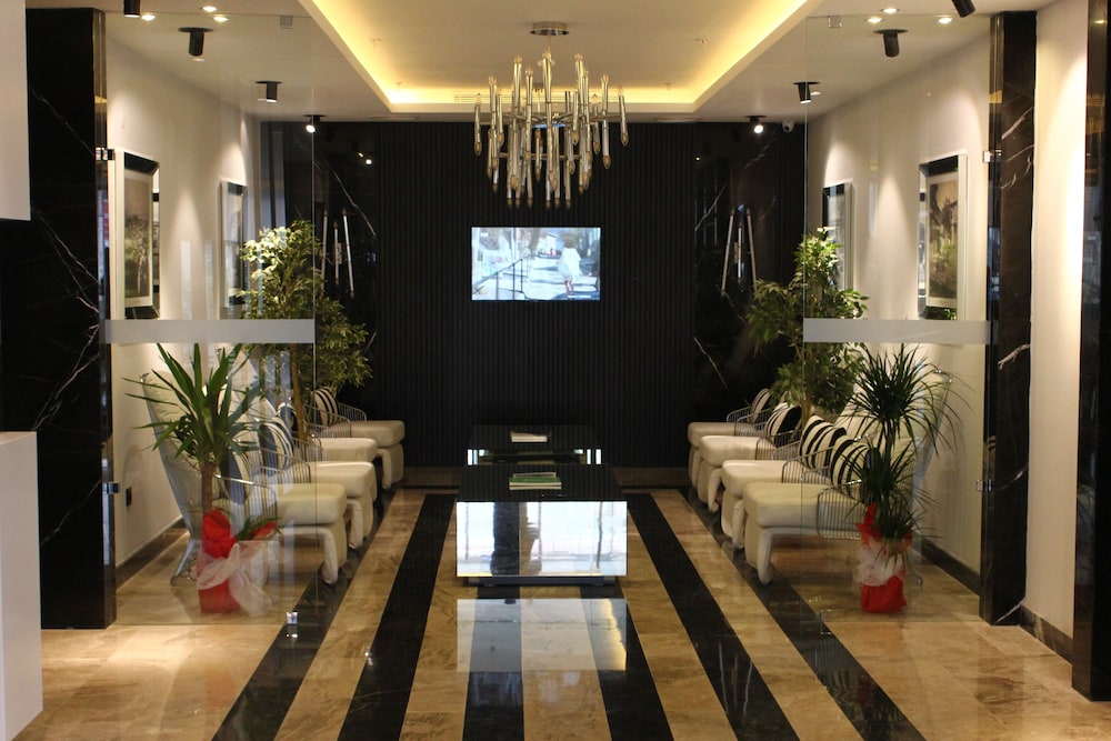 Kavala Hotel 28/50