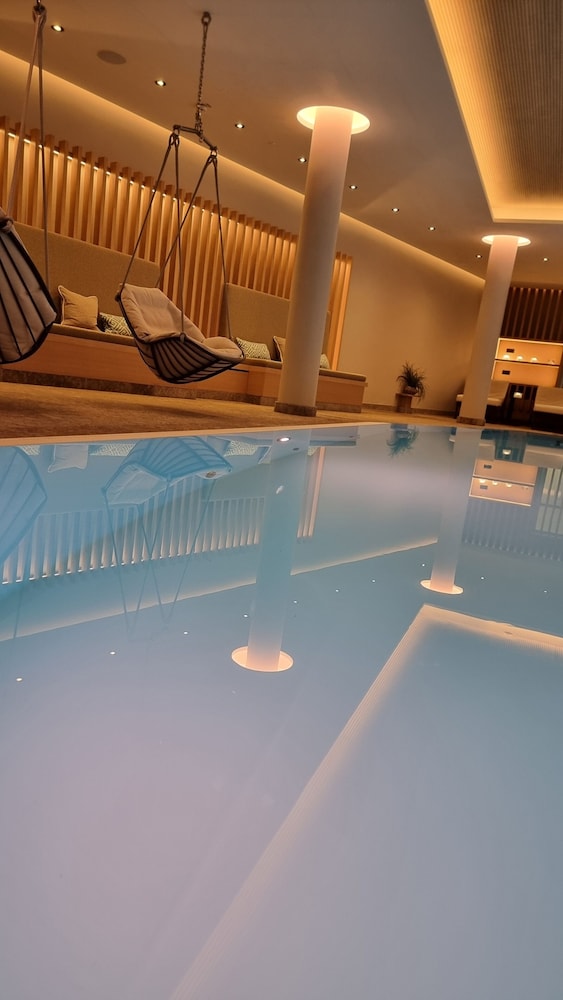 Hotel Bayerischer Hof Kur- & Sporthotel 21/50