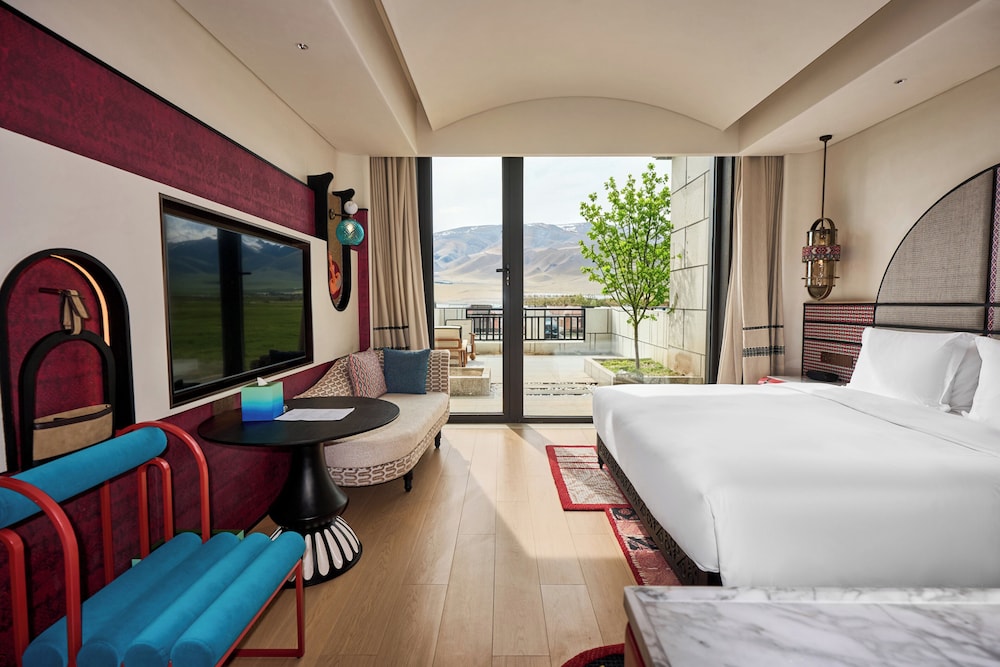 Hotel Indigo Sayram Lake by IHG، Rizhao 11/50