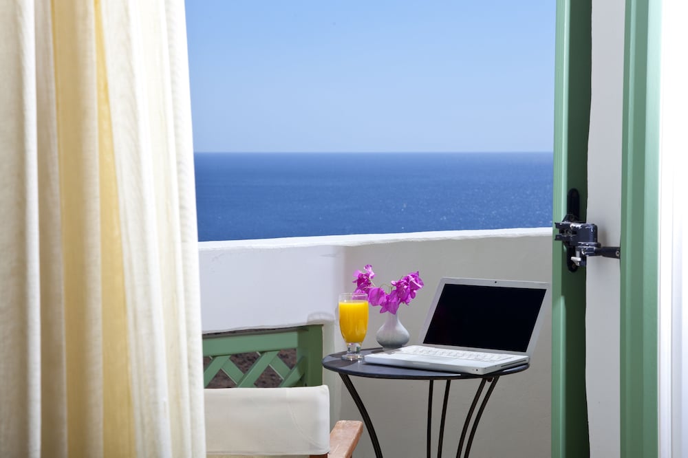 Tholaria Boutique Hotel 7/50