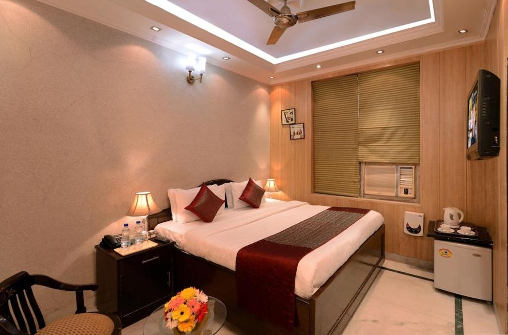 Sands INN Gurgaon 10/24