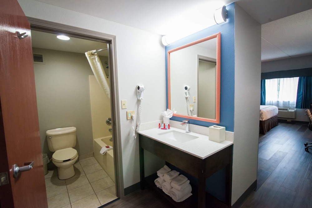 Best Western Louisville Airport Expo 8/37