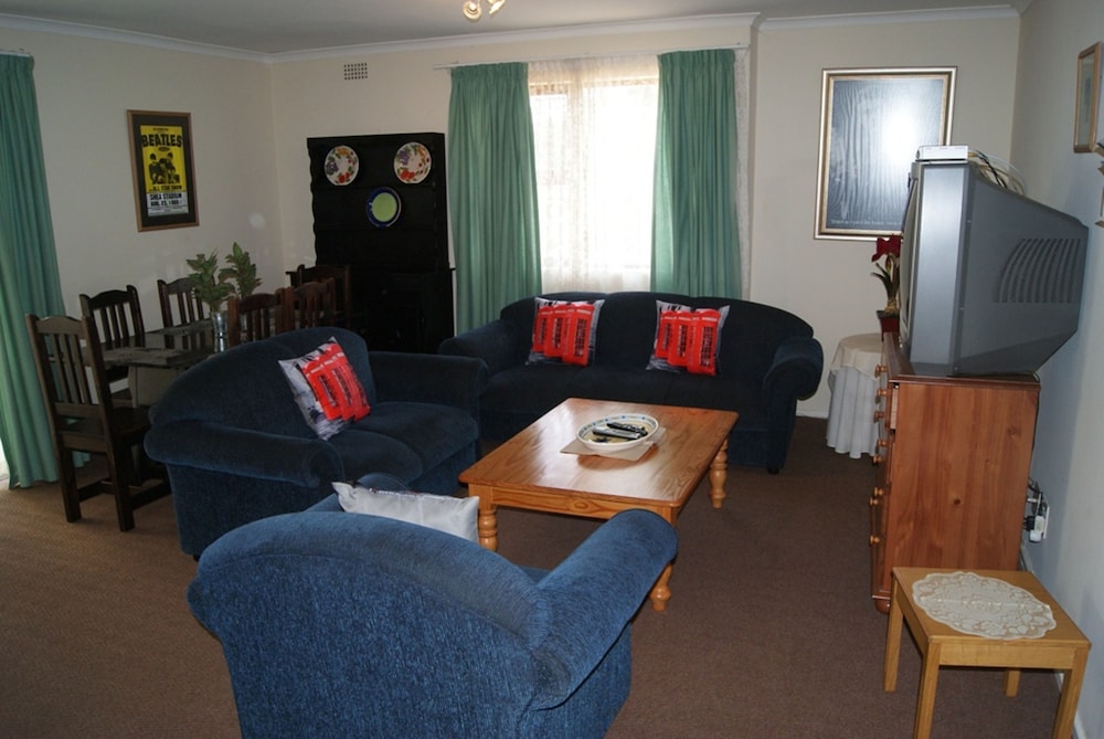 Serengeti Self Catering Units 22/34