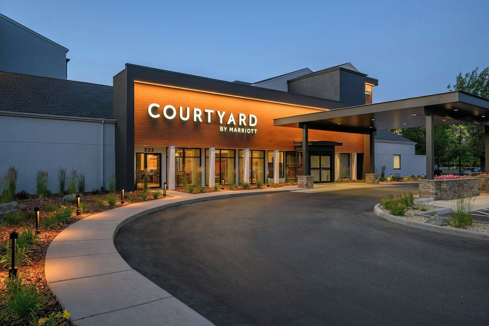 Courtyard By Marriott Downtown Boise 6/58