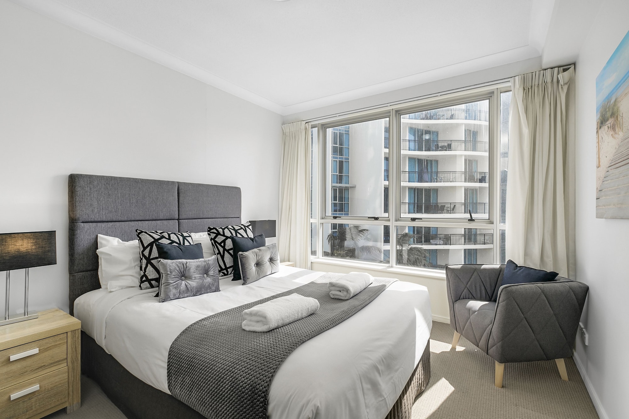 2 BEDROOMS, APARTMENT