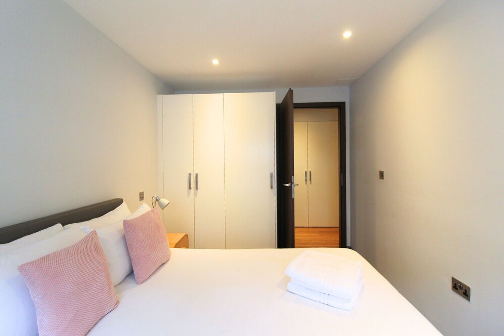 Richmond Ibis House Apartments 12/50