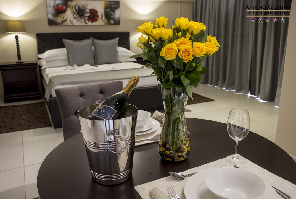Airport Gardens Boutique Hotel 49/68