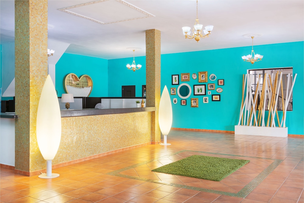 Holiday Park Santa Ponsa 7/32