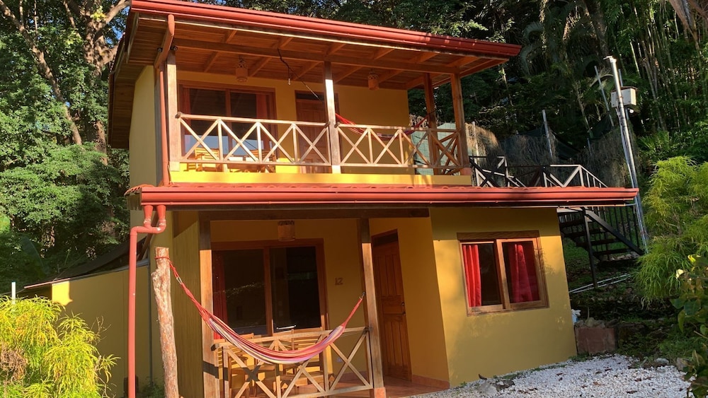 Esencia Hotel And Villas 4/65