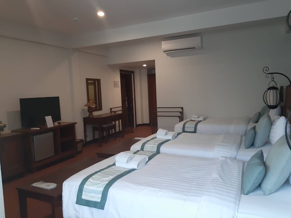 Villa Sanpakoi 27/74