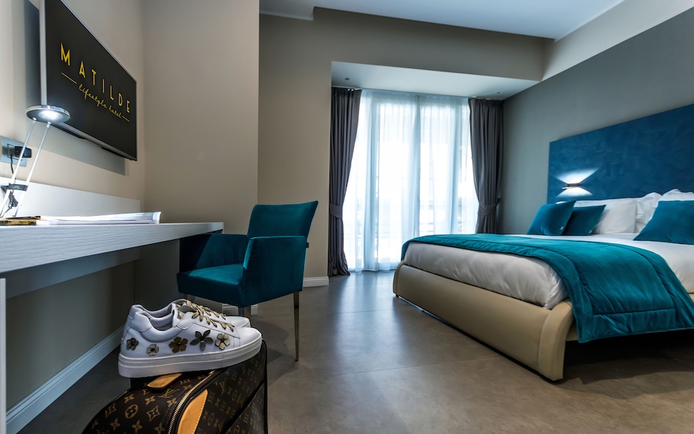Lifestyle Hotel Matilde Naples 14/50