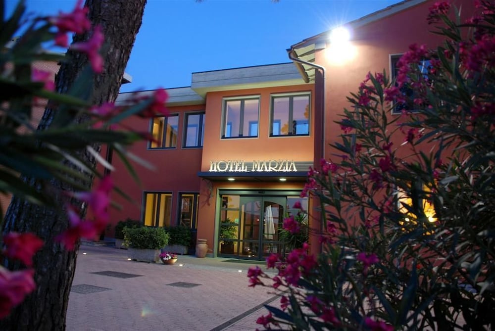 Hotel Marzia 30/34