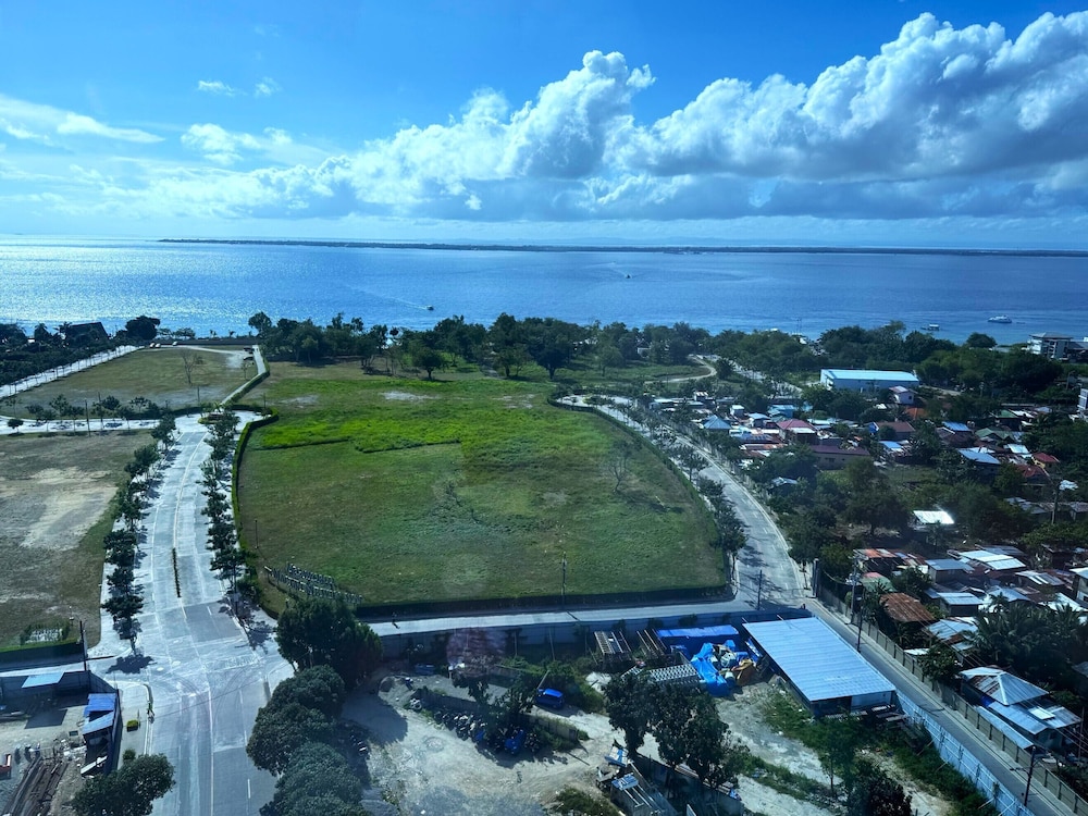Mercure Mactan Cebu 42/47