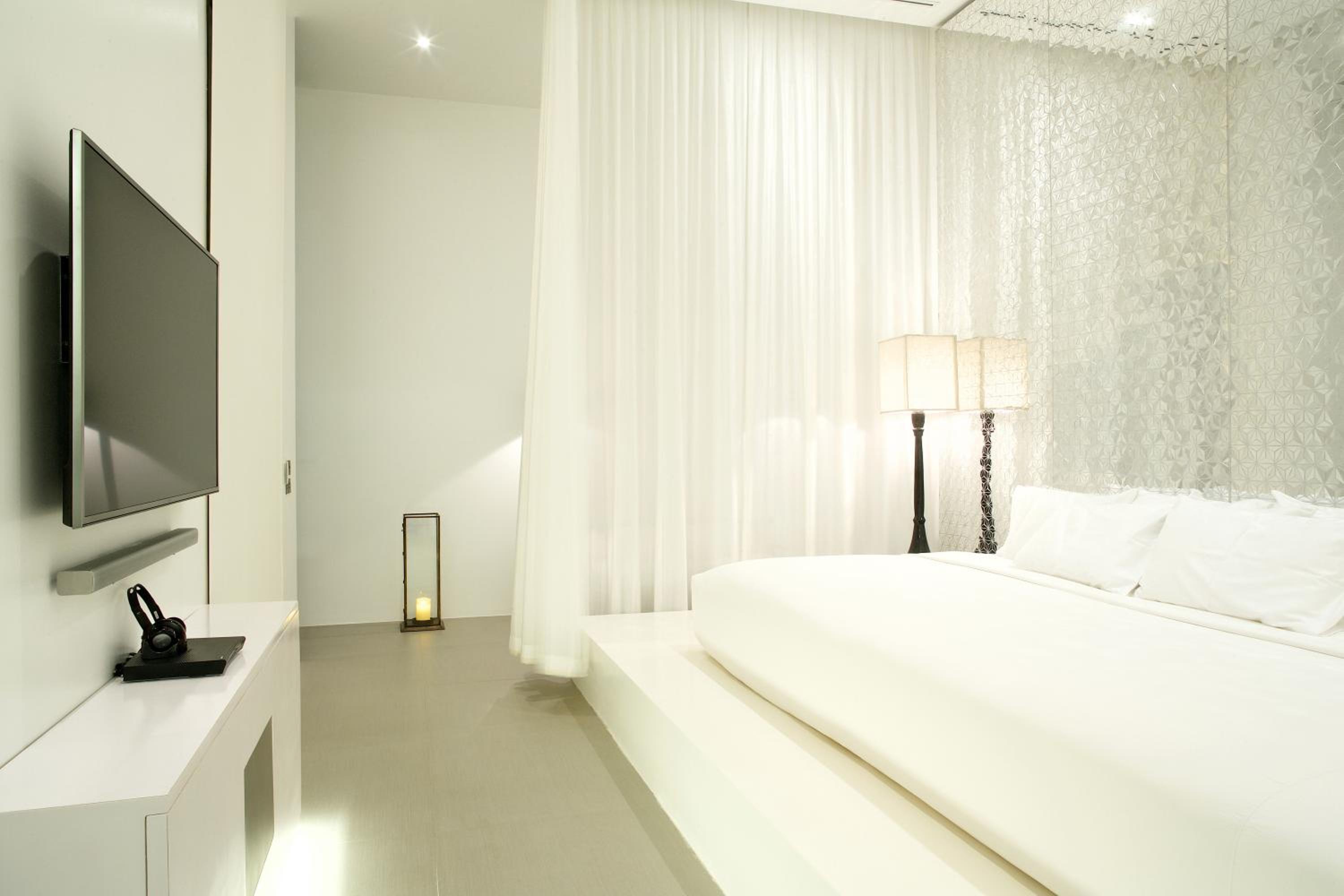 1 Bedroom, Pool, Villa