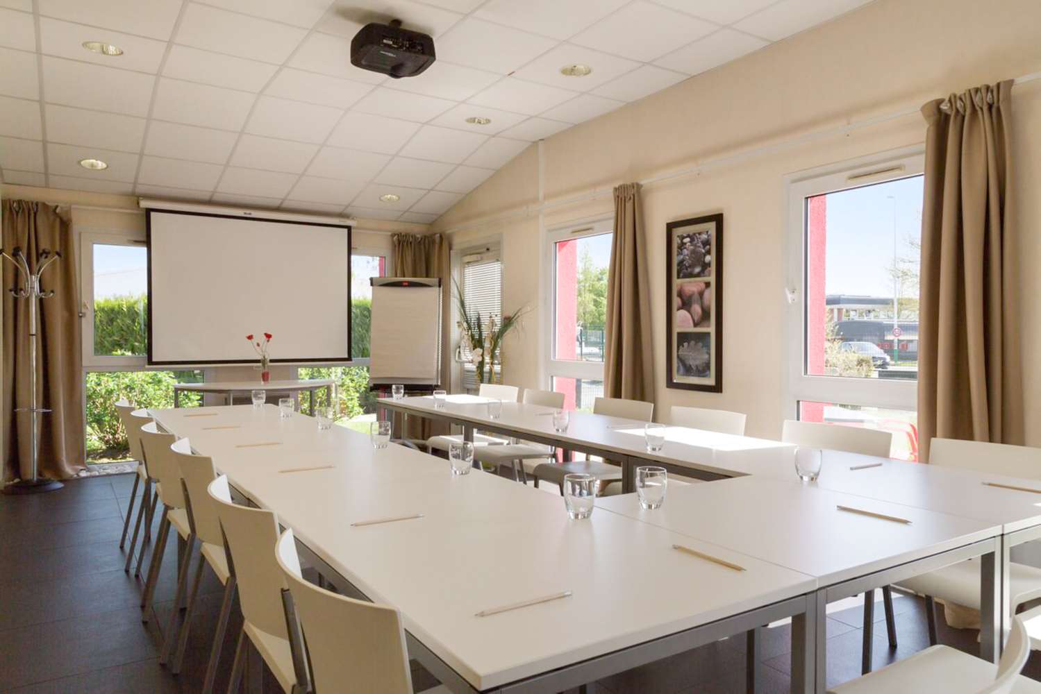 Sure Hotel by Best Western Nantes Saint-Herblain 25/27