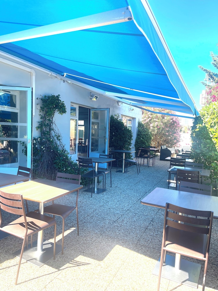 Kyriad Direct Montpellier Ouest Saint Jean De Vedas 24/55
