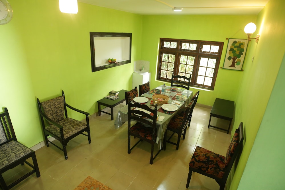 Araliya Holiday Bungalow 17/26