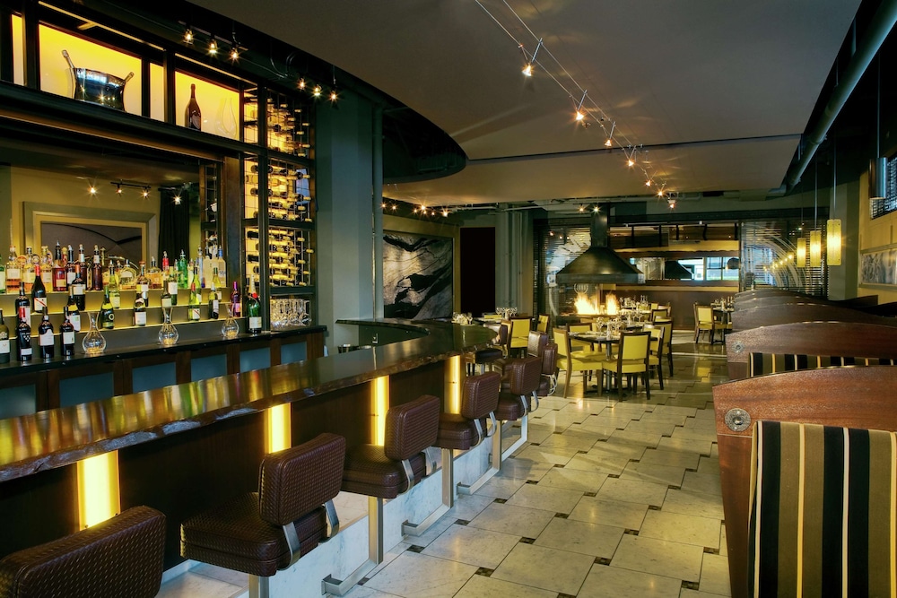 Arctic Club Hotel 40/50