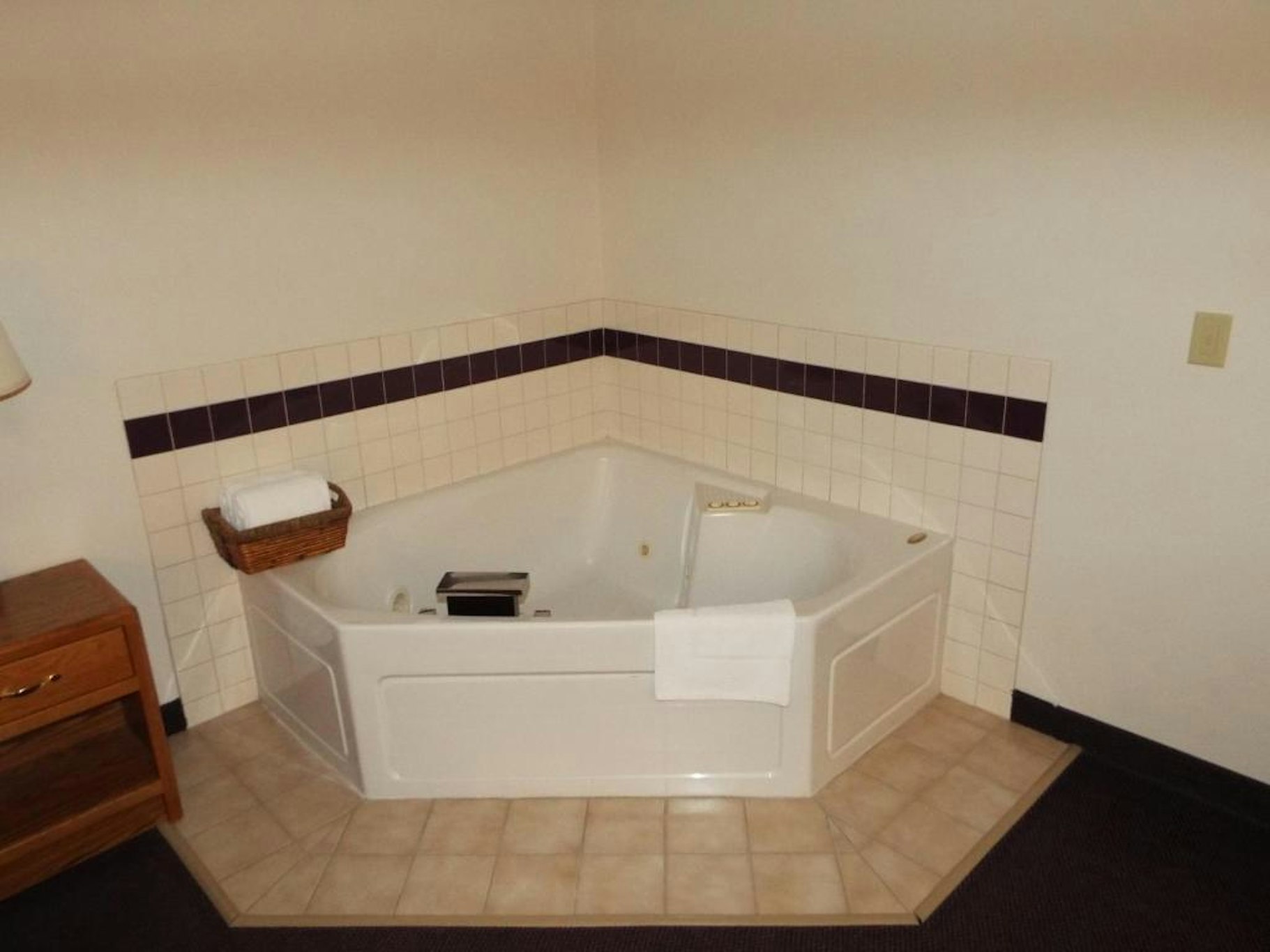 Fairbridge Inn Suites In Thorp Wi 47/47