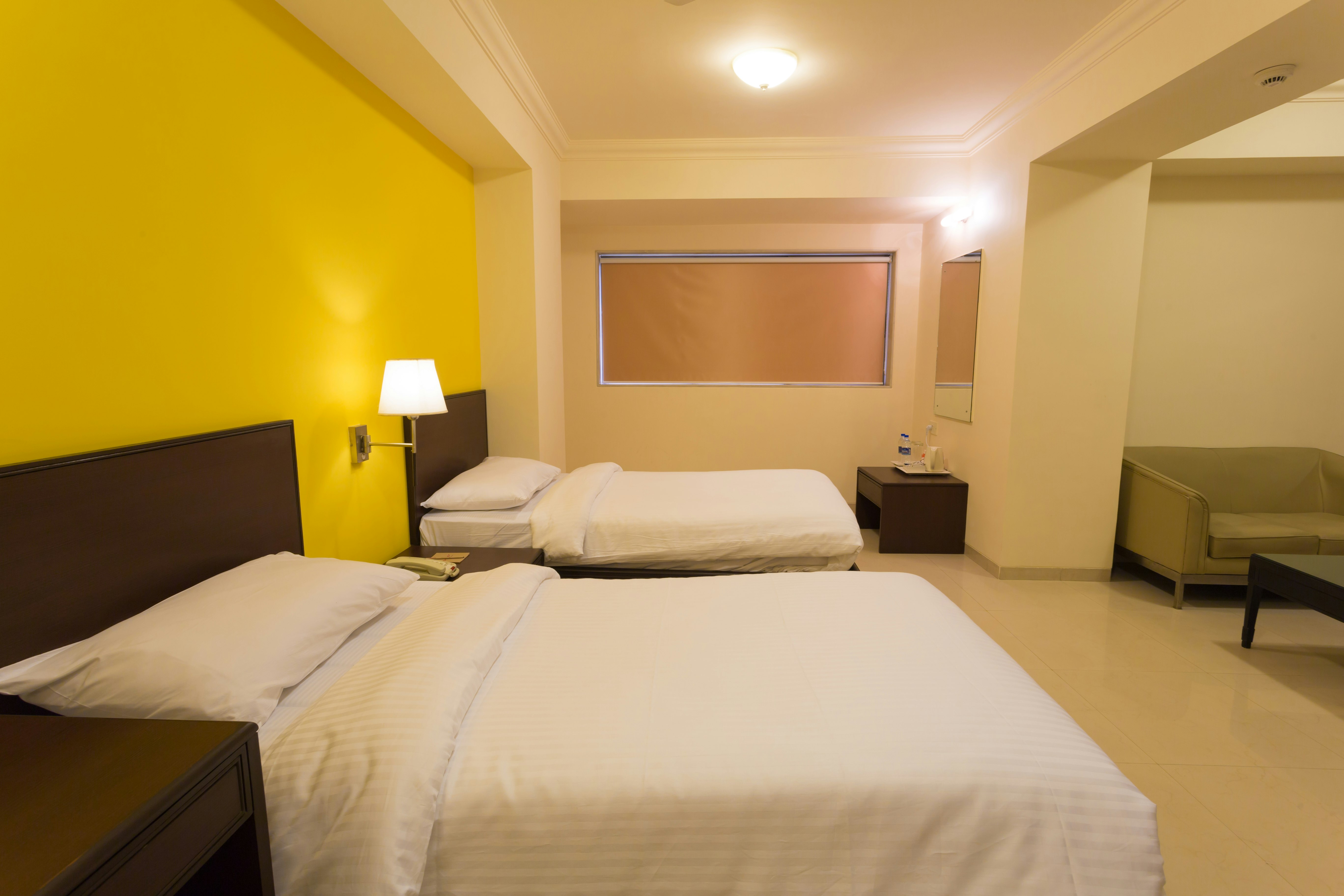 Ginger Hotel Thane 26/45