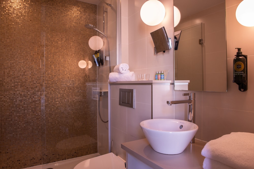 غرفة كلاسيكية مزدوجة، Hotel Yllen Eiffel 9/9