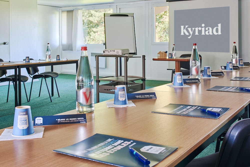 Kyriad Caen Nord Herouville Saint Clair 33/44