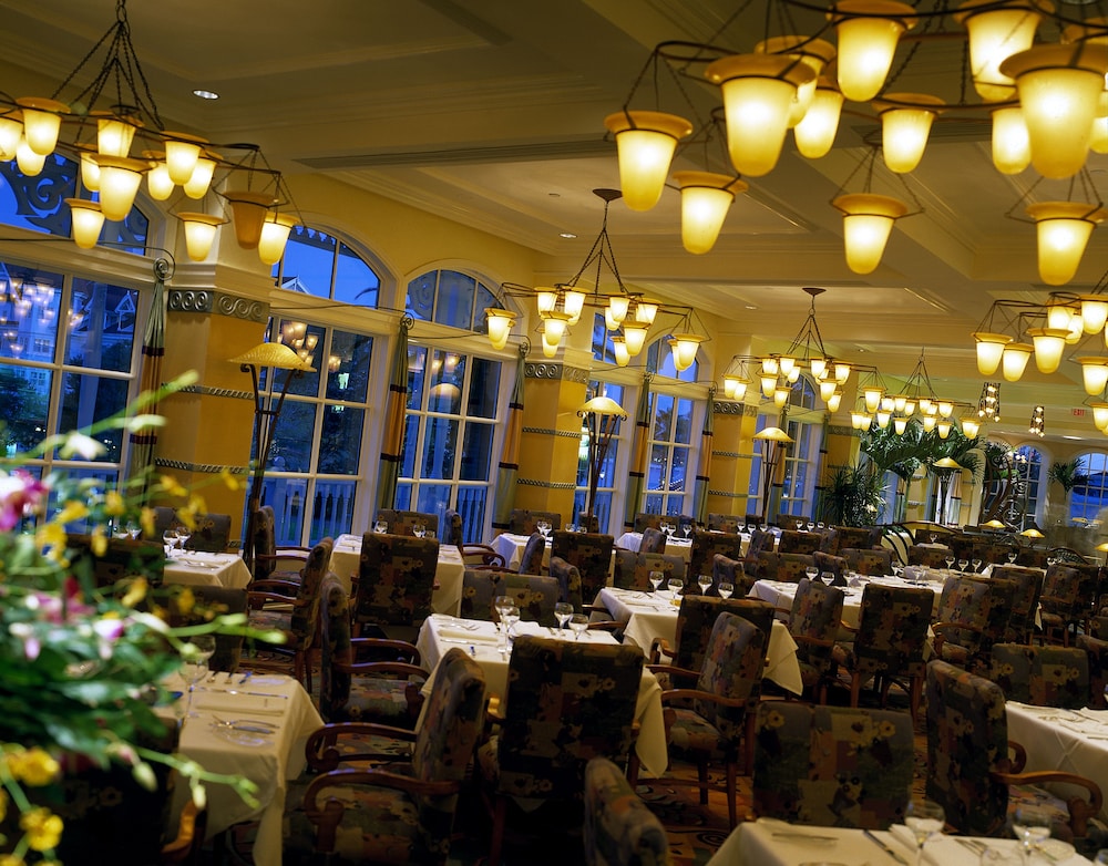 Disneys Grand Floridian Resort & Spa 35/50