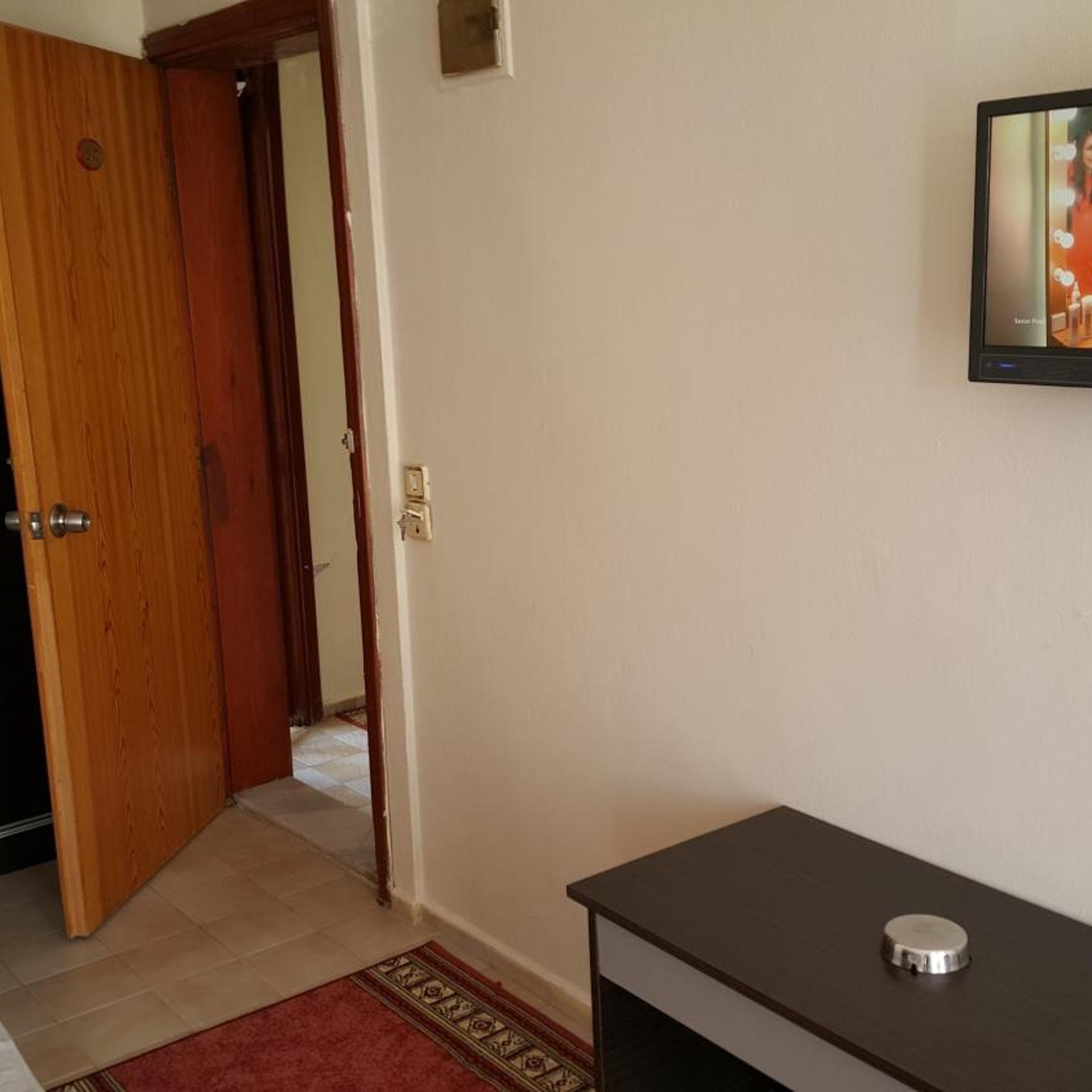Kartal Hotel 11/60