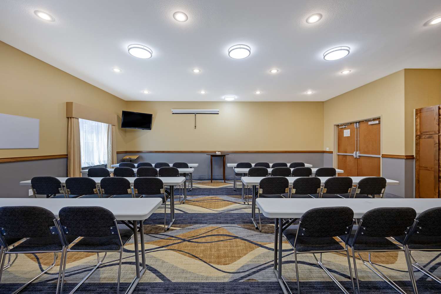Best Western Plus Guymon Hotel & Suites 28/35
